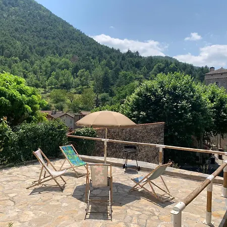 Avec Grande Terrasse